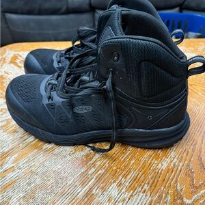 Men’s Keens Vista Energy